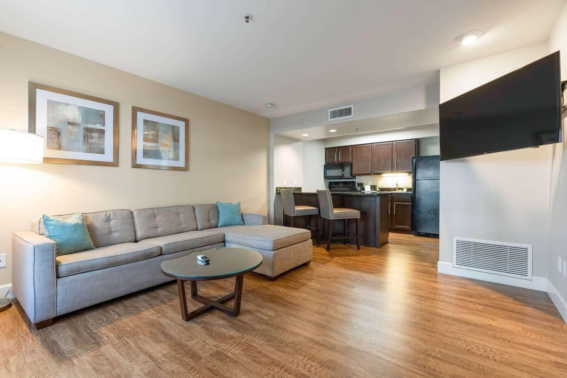 Chase Suites Brea-Fullerton - North Orange County Dış mekan fotoğraf